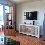 דירה Bryan Ocean Views In *