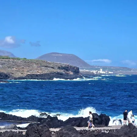 Διαμέρισμα Bryan Ocean Views In